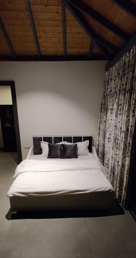 Shakuntala Farms - Rustic Farmstay With Modern Comforts Нашик Екстер'єр фото